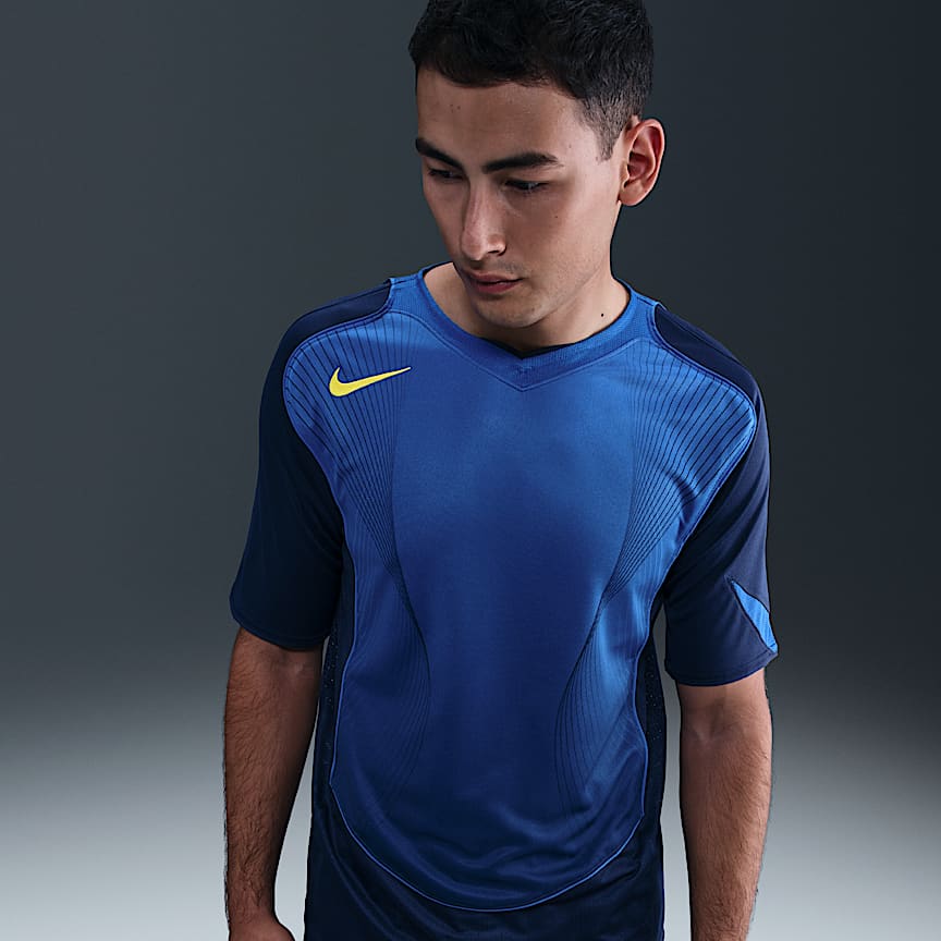 Nike Total 90 Men's Dri-FIT Long-Sleeve Soccer Top. Nike.com